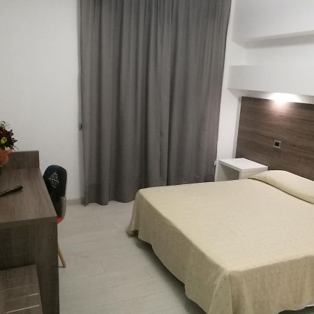 Hotel Miramare Cirò Marina Dış mekan fotoğraf
