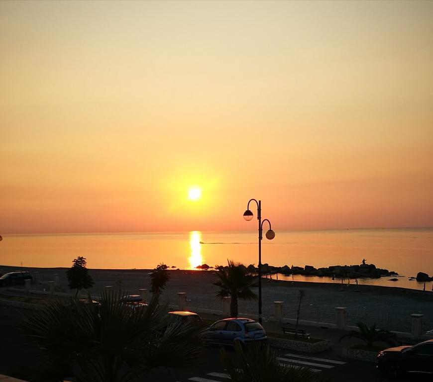 Hotel Miramare Cirò Marina Dış mekan fotoğraf